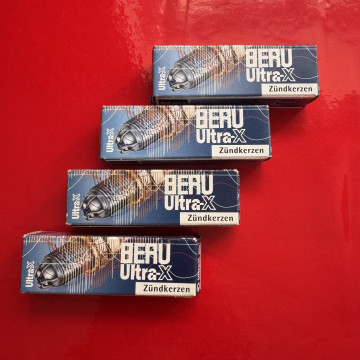 4db UXF56 BERU UltraX gyújtógyertyák – Új, eredeti csomagolásban! Kompatibolitás: Bosch megfelelő: 0 242 242 501 / 0 242 242 801 / FR56 Champion megfelelő: EON1 Eyquem megfelelő: 0911007247