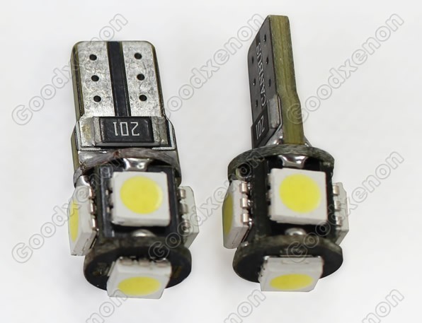 T10 5SMD canbus izzó fehéren világít 1 db