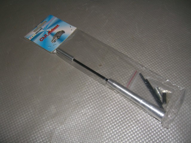 Autó antenna ezüst 17 cm 1 db