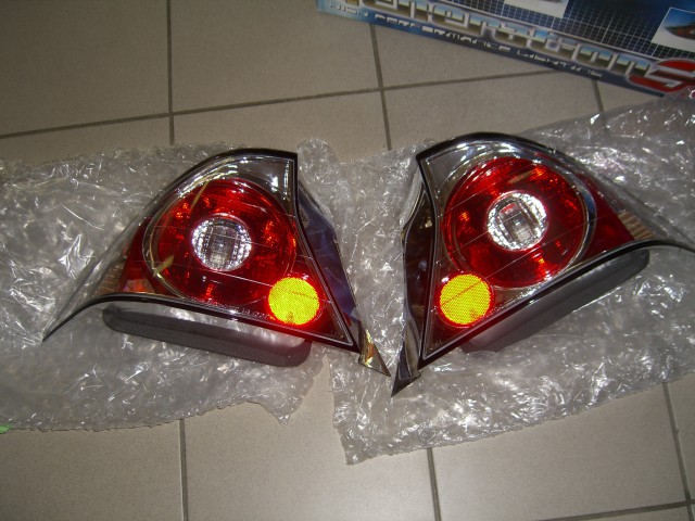 Honda Civic Coupe 2001-től króm hátsó lámpa pár