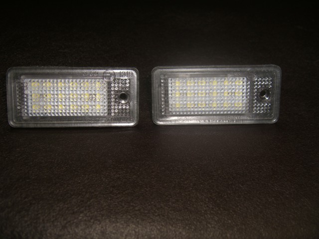 Audi A3 S3 A4 S4 A6 S6 A8 Q7 RS SMD LED rendszámtábla világítás
