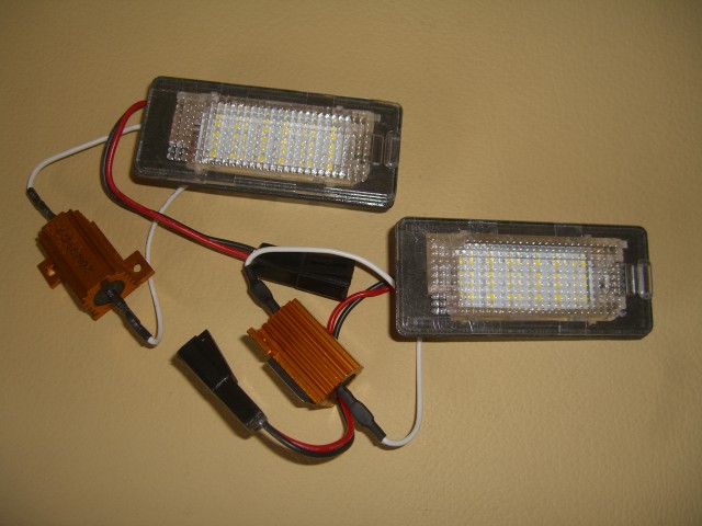 Golf VI Plus 2012-től LED rendszámtábla világítás
